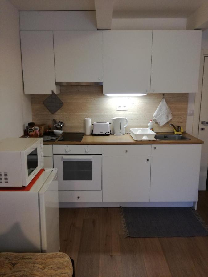 Maly Utulny Byt V Lipkach Hradec Kralove Bagian luar foto