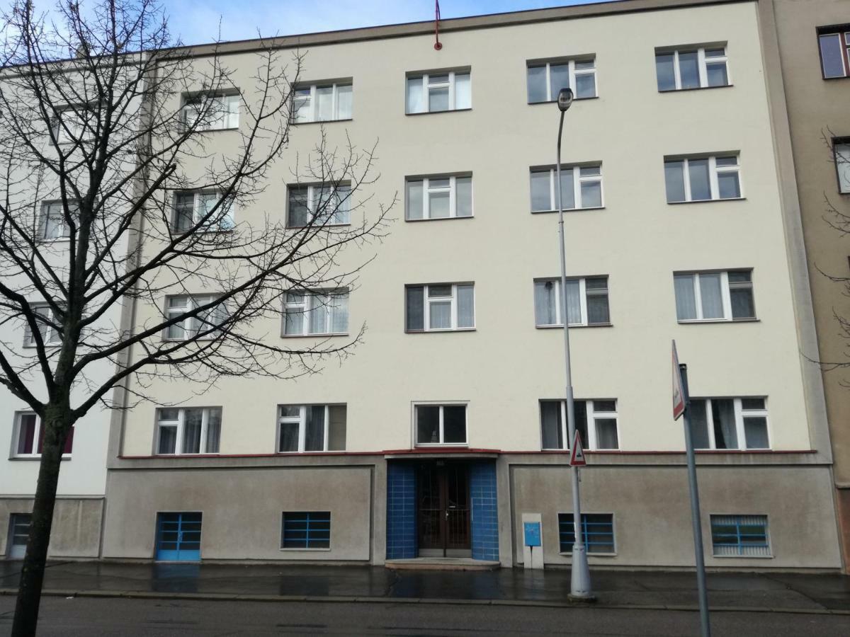 Maly Utulny Byt V Lipkach Hradec Kralove Bagian luar foto
